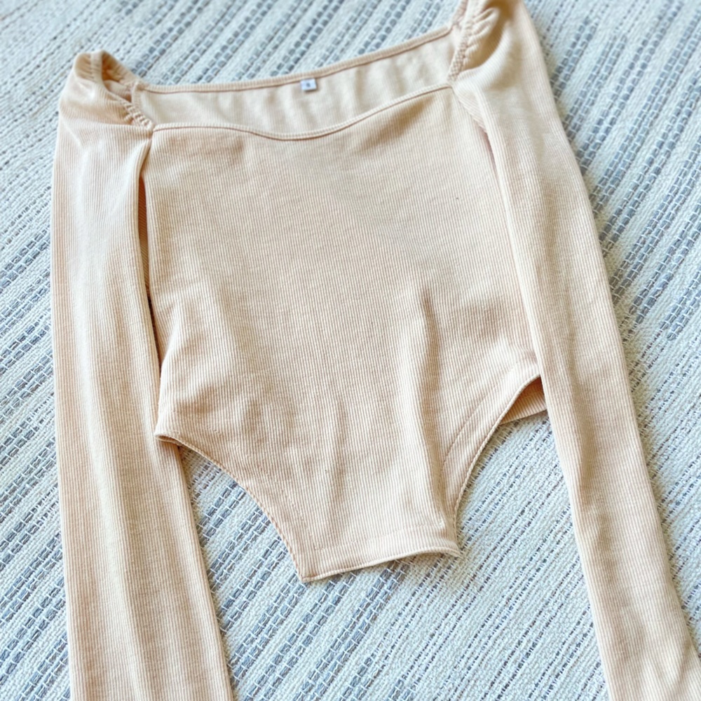 Basic crop with side cuts
